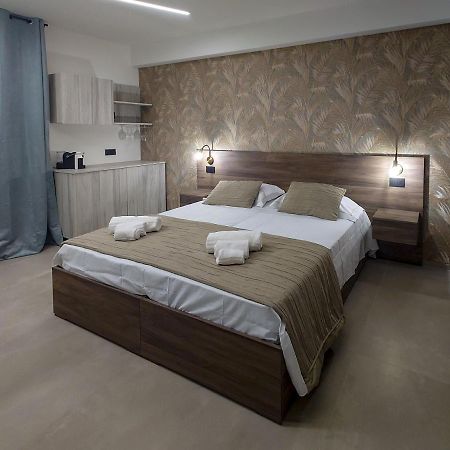 Don Turi - Charming Room Giardini Naxos Εξωτερικό φωτογραφία